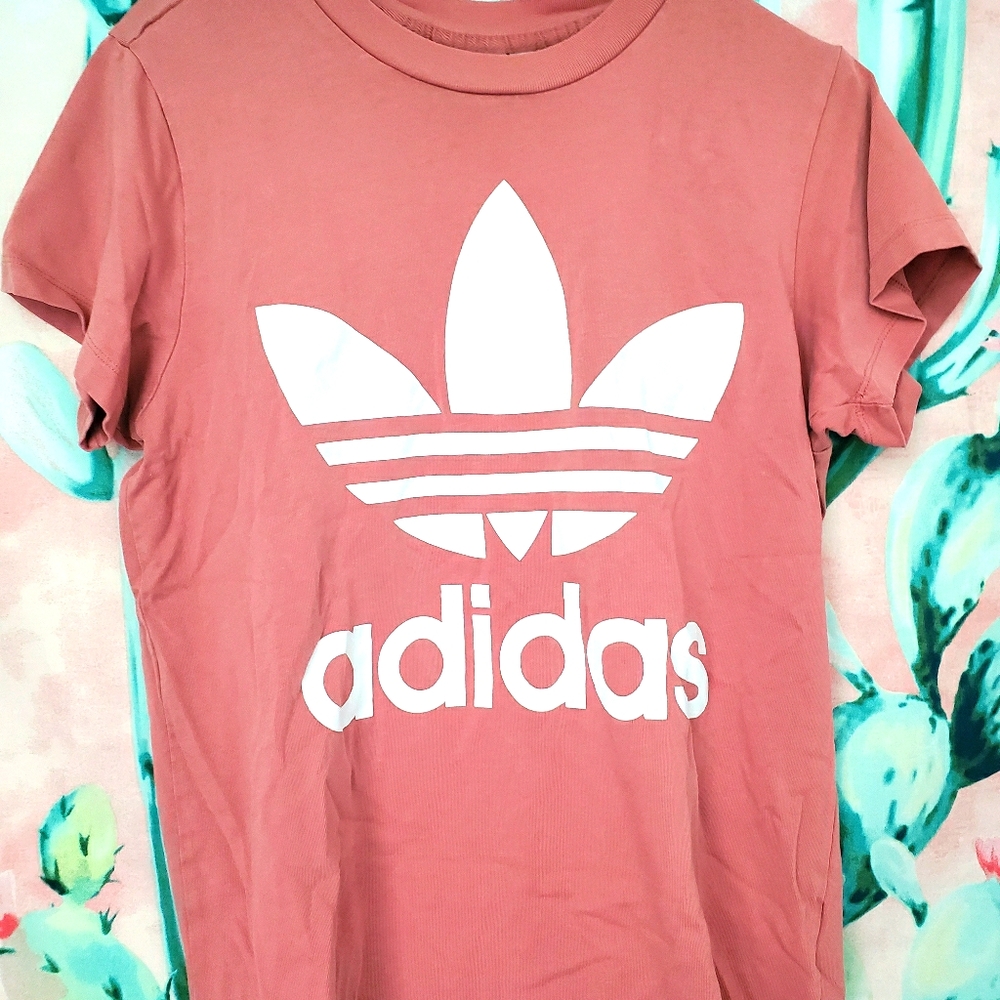 Adidas tshirt